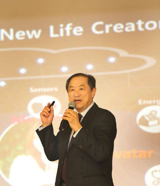 5G 시대 청사진 밝히는 이상철 LG유플러스 부회장
